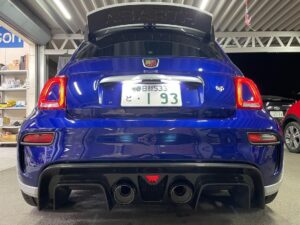 Sforza リアディフューザーセンター出し