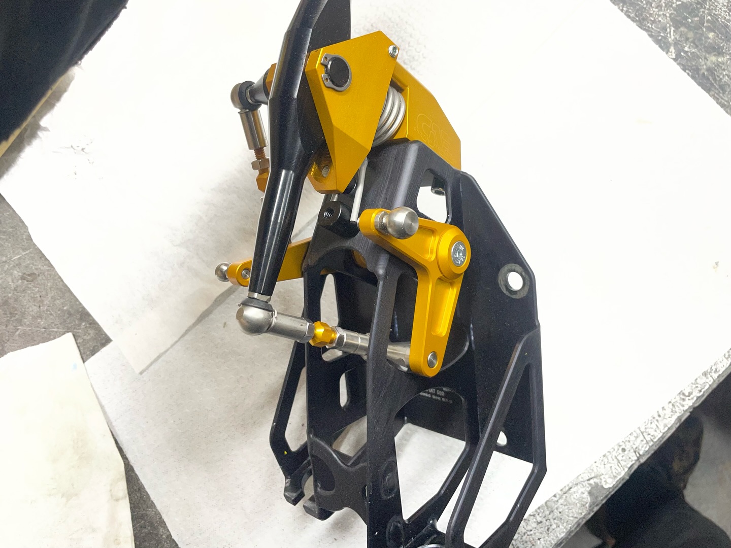 CAEウルトラシフター アルマイト加工