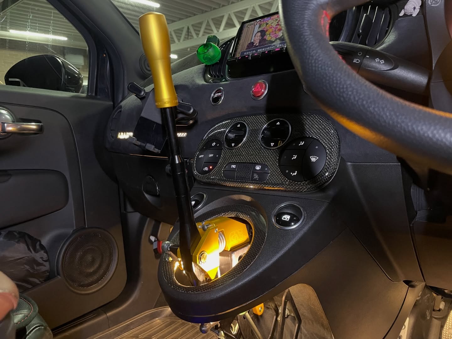 CAEウルトラシフター アルマイト加工