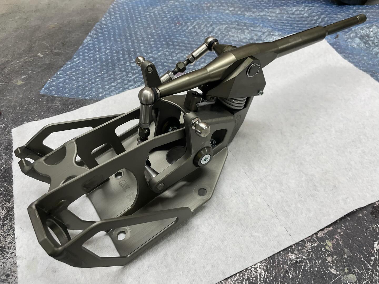 CAEウルトラシフター アルマイト加工