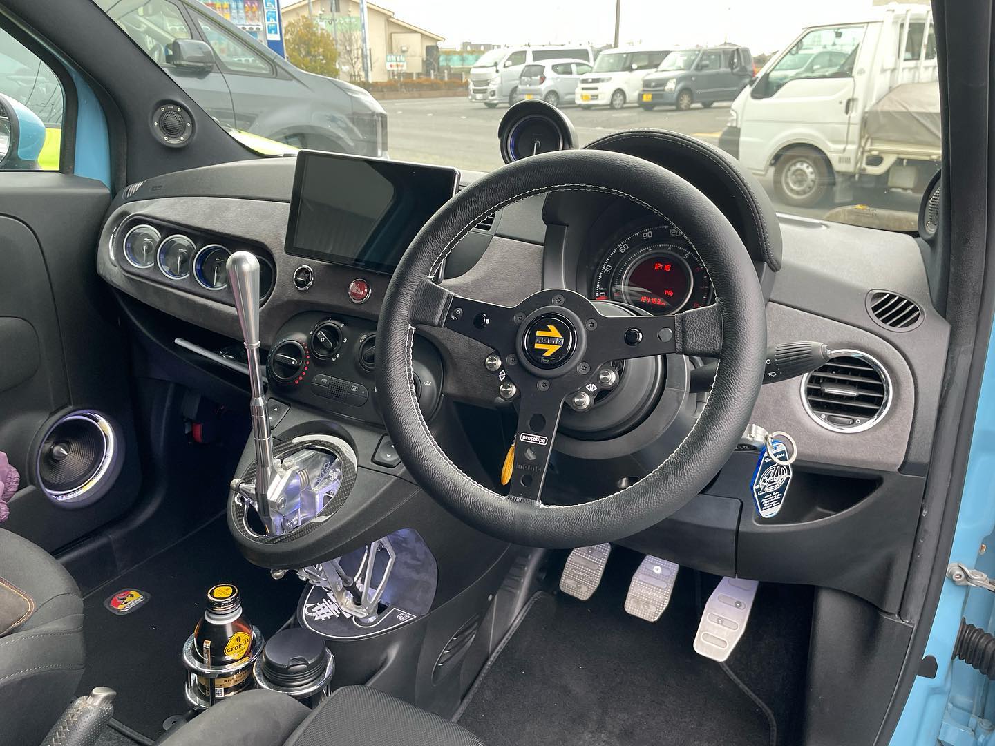 オリジナルステアリングスイッチ施工